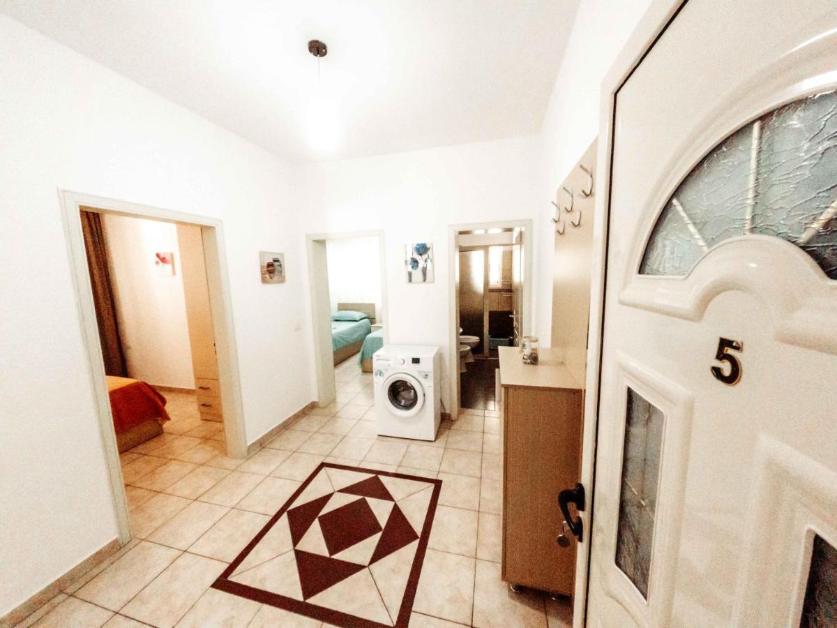 Apartments Vila Pavaci Velipoja Kültér fotó